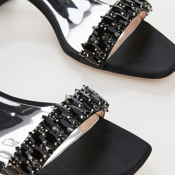 - Badgley Mischka sandals - Picture 3 of 9